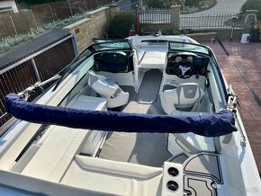 Prodám loď Four Winns HD 200+ přívěs s el.navijákem - 4