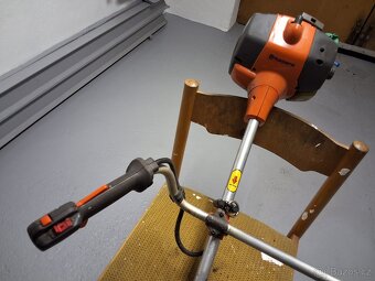 Husqvarna 125R křovinořez - 4