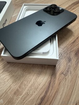 iPhone 15 Pro max 256gb Space gray - 4