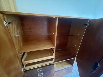 Skříně na chalupu - 4