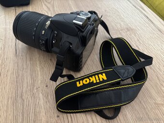 Nikon D3200 + NIKKOR 18-105mm + příslušenství - 4