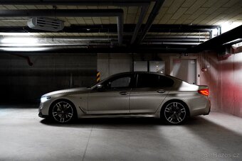 BMW M550i V8 - 4
