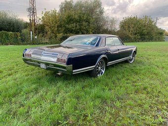 1966 Oldsmobile Delta 88, 4Door - 4