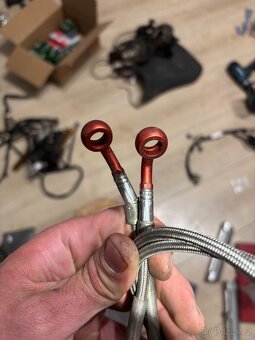Pancerove hadice na yamaha R1 98-06 - 4