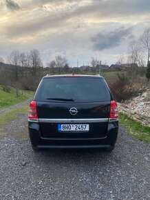 Opel Zafira 1.7 DTJ - 4