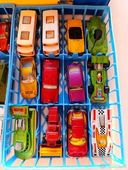Prodám angličaky Matchbox - 4