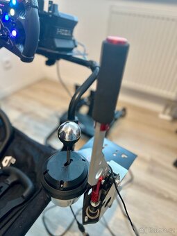 MOZA KS GT, Thrustmaster TH8A, Next Level Racing GT Lite - 4