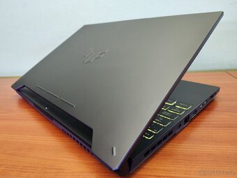 Kovový TuF,Ryzen 7-7435hs-4,5 GHz,RTX-4-Gen-140w-Mux,DDR5,1T - 4