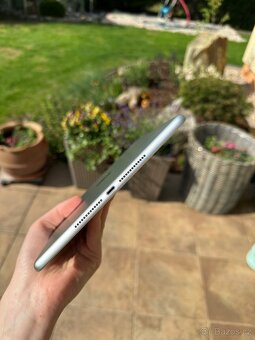 Ipad 6th Generation - 4