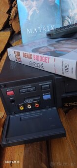 Videorekordér Toshiba v828g a VHS kazety - 4