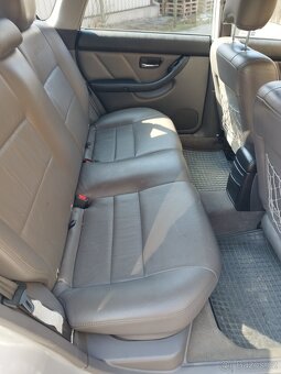 Subaru Outback 2.5 r.2003,1.maj.nový Čr orig 121412km - 4