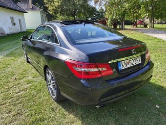 Mercedes-Benz E trieda Kupé 220 CDI BlueEFFICIENCY 7G - 4