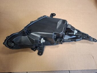 Levé přední světlo Toyota Aygo 14-18 - 4
