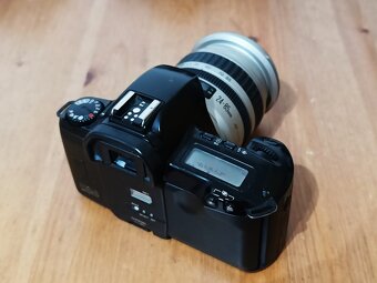 CANON EOS Kiss Panorama (Canon lens 24-85mm) - 1993 - 4