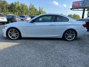 BMW 320D 2011 - 4