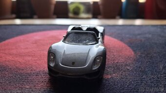 Modely: lamborghini avendator a porsche - 4