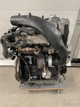 Kompletní nastrojený motor 1,9tdi 74kw AXR - 4
