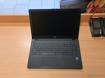 HP 15-ra070nc - WIN11, CPU 2x2.48GHz, 8GB RAM, 250GB SSD - 4