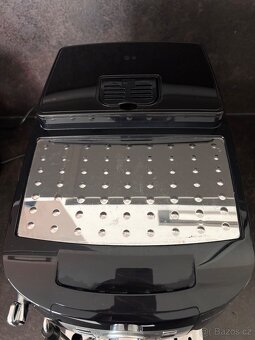 Kávovar DeLonghi Magnifica S - 4