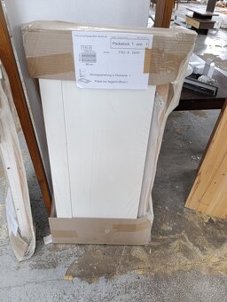 Nové věšáky. - 4