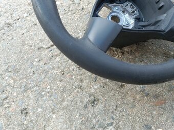 VW T5 facelift volant - 4