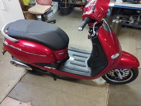 Skútr 125 - 4