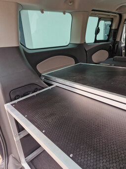 Spací vestavba Ford Tourneo/Transit custom - 4