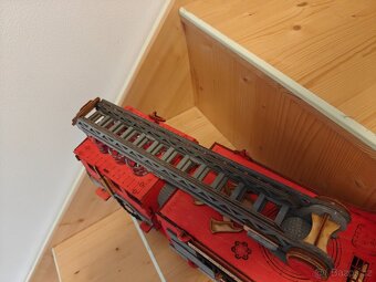 Barový stojan - Hasičské auto - 4