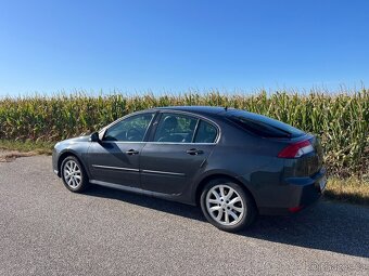 Renault Laguna III 2.0 LPG 103kW 2008 - 4