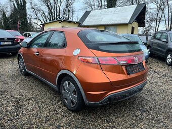 Honda Civic 1.4 - 4