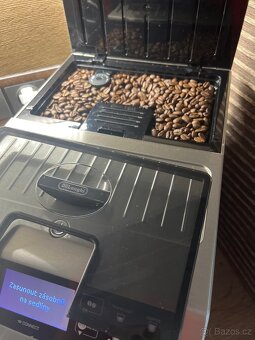 Prodám kávovar delonghi primadonna S evo - 4