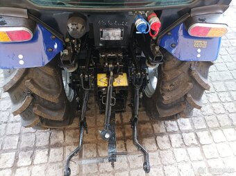 Malotraktor Farmtrac 26 4WD s kabinou,radiálky - 4