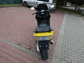 Yamaha T-Max 500 2001 - 4