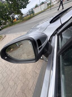 VW Passat B8 2.0TDI 140kW DSG 164tkm Matrix Keyless masáž - 4