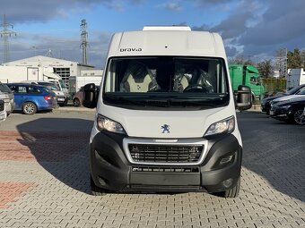 Prodám kvalitní obytnou vestavbu (auto, dodávku) - 4