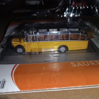 Prodám 5ks kovových modelů autobusů 1:72 - 4