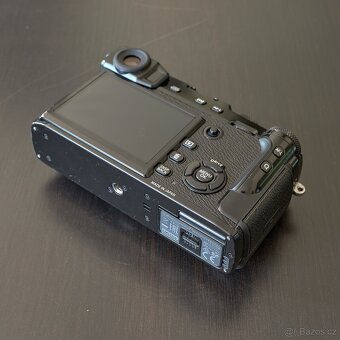 FUJIFILM X-PRO2 + příslušenství - 4