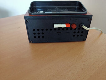 Hodiny a radio s hodinami - 4