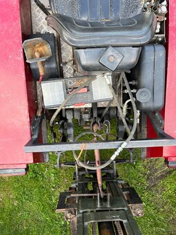 Traktor 4x4 - 4