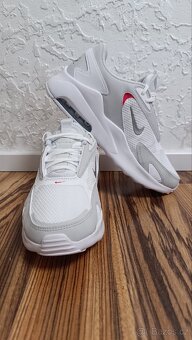 Nike Air Max Bolt. - 4