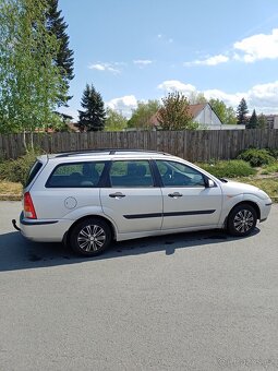 Ford Focus, combi, 1,6 benzín, 74kw, r.v. 12/2002 - 4