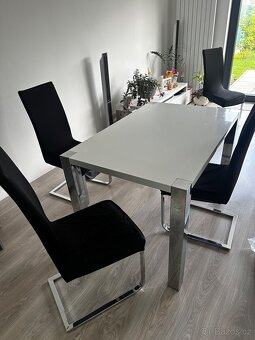 Jídelní set - 4
