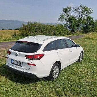 Hyundai i30, 1,6 CRDi, nová STK - 4