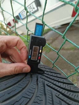 Plechové disky a poklice Renault - 4