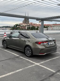 Toyota Corolla Sedan s LPG - Velmi dobrý stav - Odpočet DPH - 4