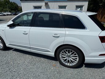 Audi Q7,s-line,3,0 tdi,bílá perleť... - 4