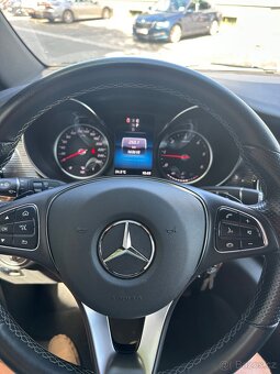 Mercedes-Benz V300D 7/2023 - 4