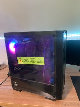 Herní počítač Ryzen 5 7600X/RX 7800 XT/32GB - 4