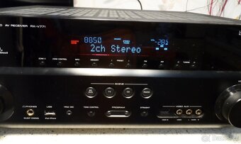 YAMAHA RX-V771 - 4