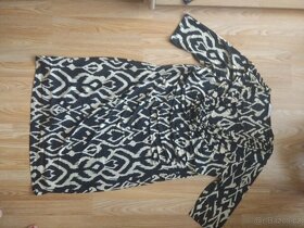 Nové šaty vel.46 - 4